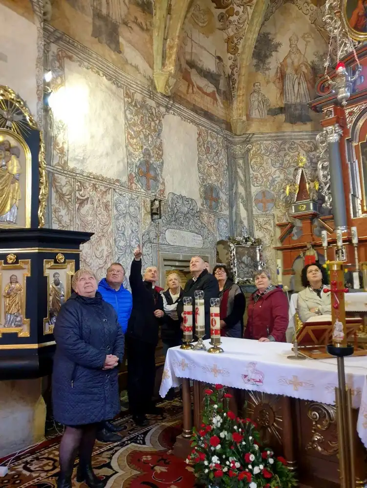 Radni wizytowali zabytki wyremontowane z dotacji przekazanej przez władze Powiatu