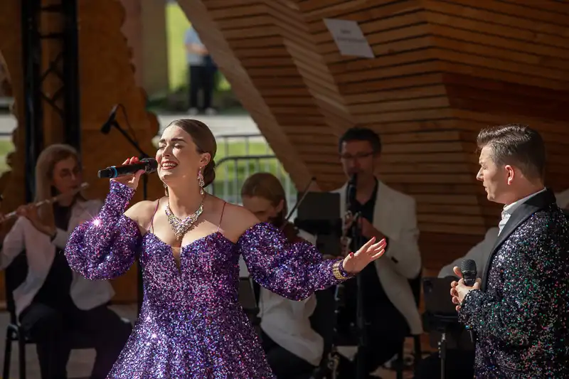 Z arią i piosenką przez świat. Muzyczna uczta w Krynicy