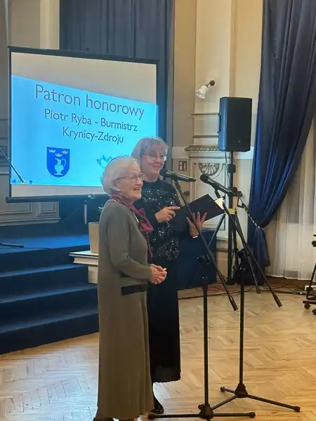 Dwudziestolecie Zespołu Wokalnego "Kryniccy Seniorzy". Jubileusz pełen wzruszeń i nagród