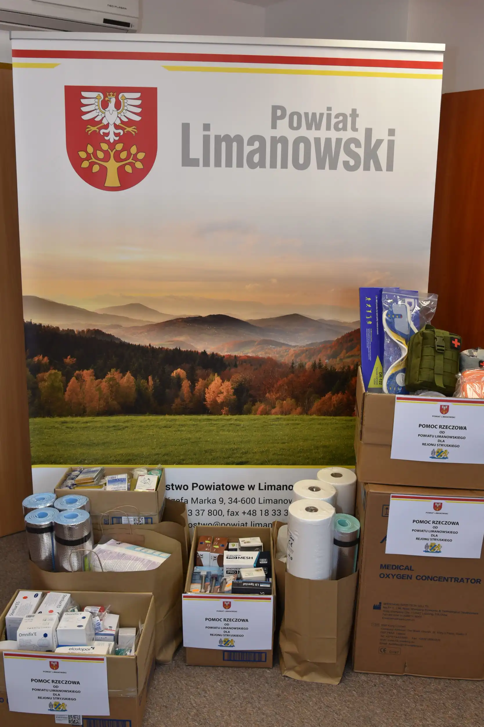 Dwie karetki z limanowskiego szpitala trafiły do miasta Stryj na Ukrainie