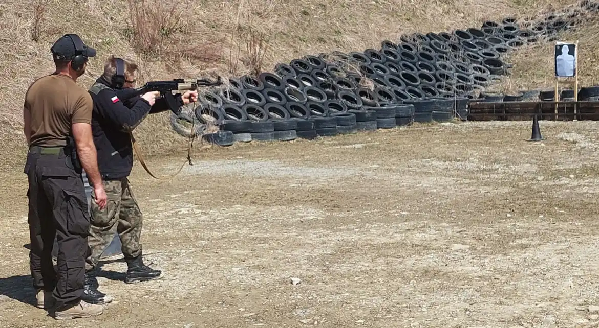 Uczniowie ZS w Marcinkowicach doskonalili swoje umiejętności strzeleckie