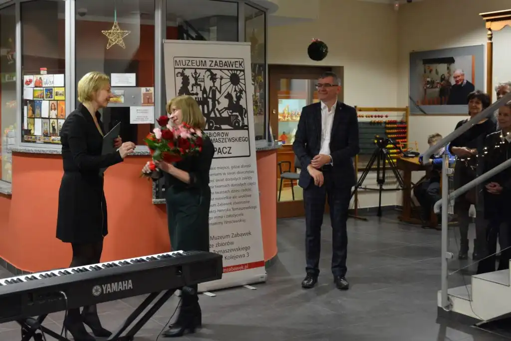 Ze Starego Sącza do Karpacza. Wystawa malarstwa współczesnego “ZNOWU/AGAIN Retrospekcja 1.0”