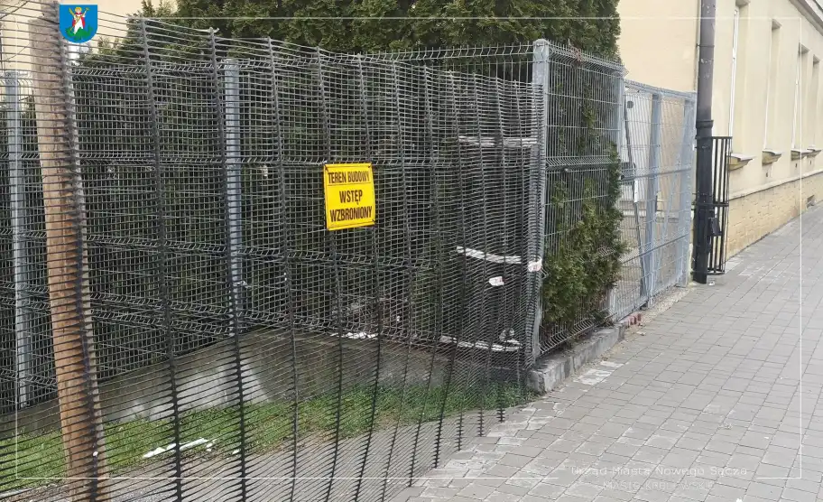 Nowy Sącz: Rusza rewitalizacja „Kocich Plant”. Prezydent podpisał umowę