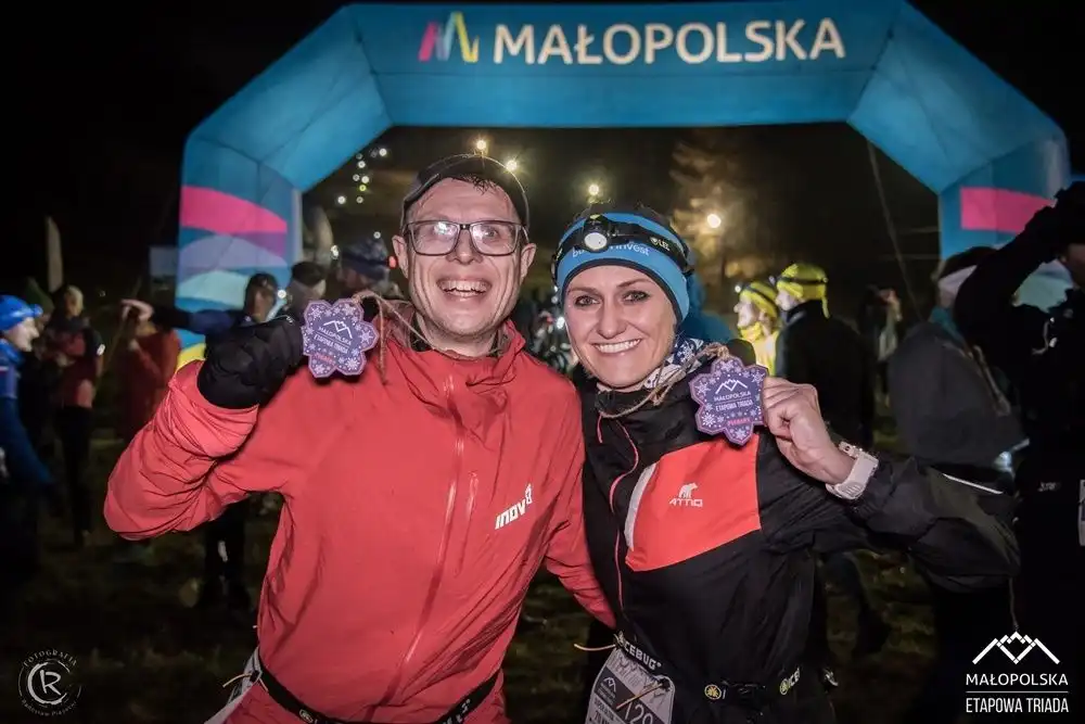 Ponad 400 biegaczy zmierzyło się z górskimi trasami Etapowej Triady w Krościenku nad Dunajcem