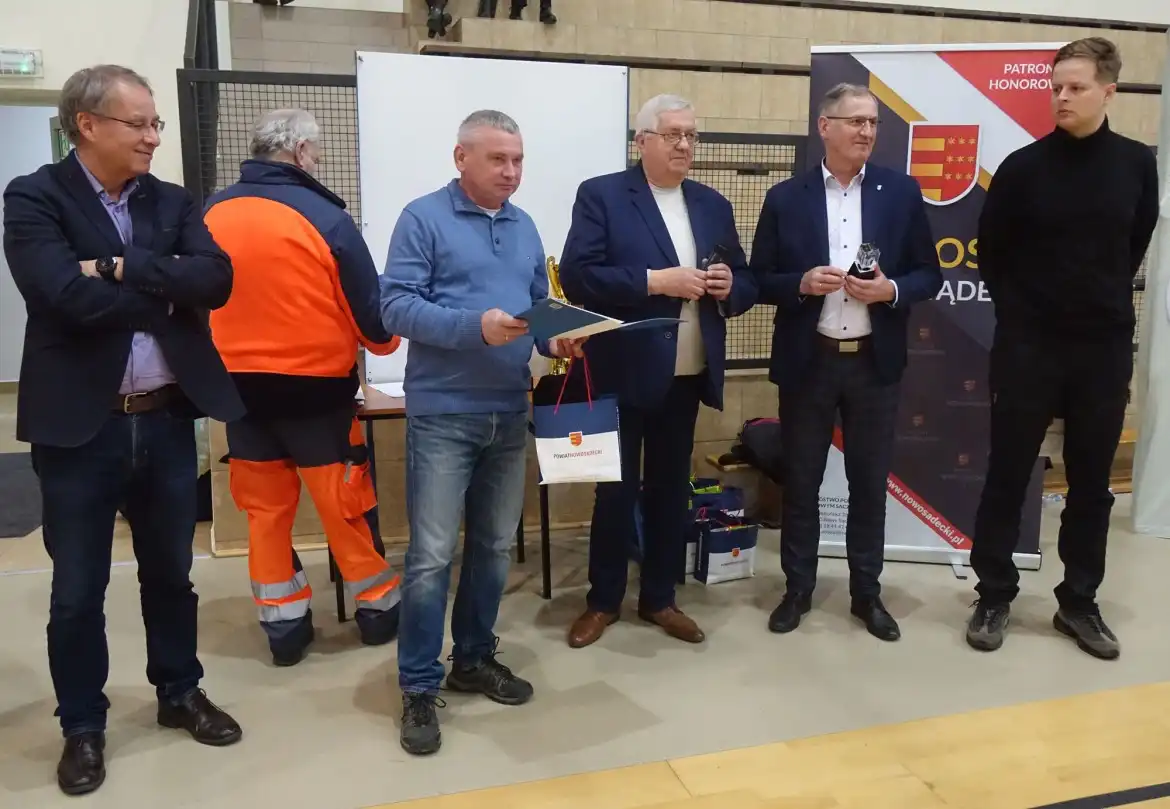 Siatkarskie złoto dla Policji z Nowego Sącza