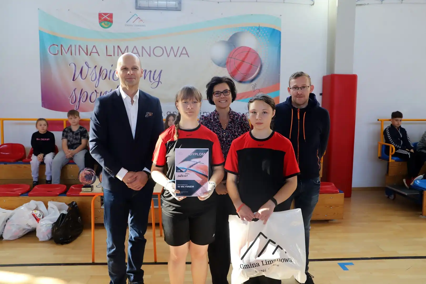 Koszykarskie zmagania w Pasierbcu. Mistrzostwa Gminy Limanowa pełne emocji