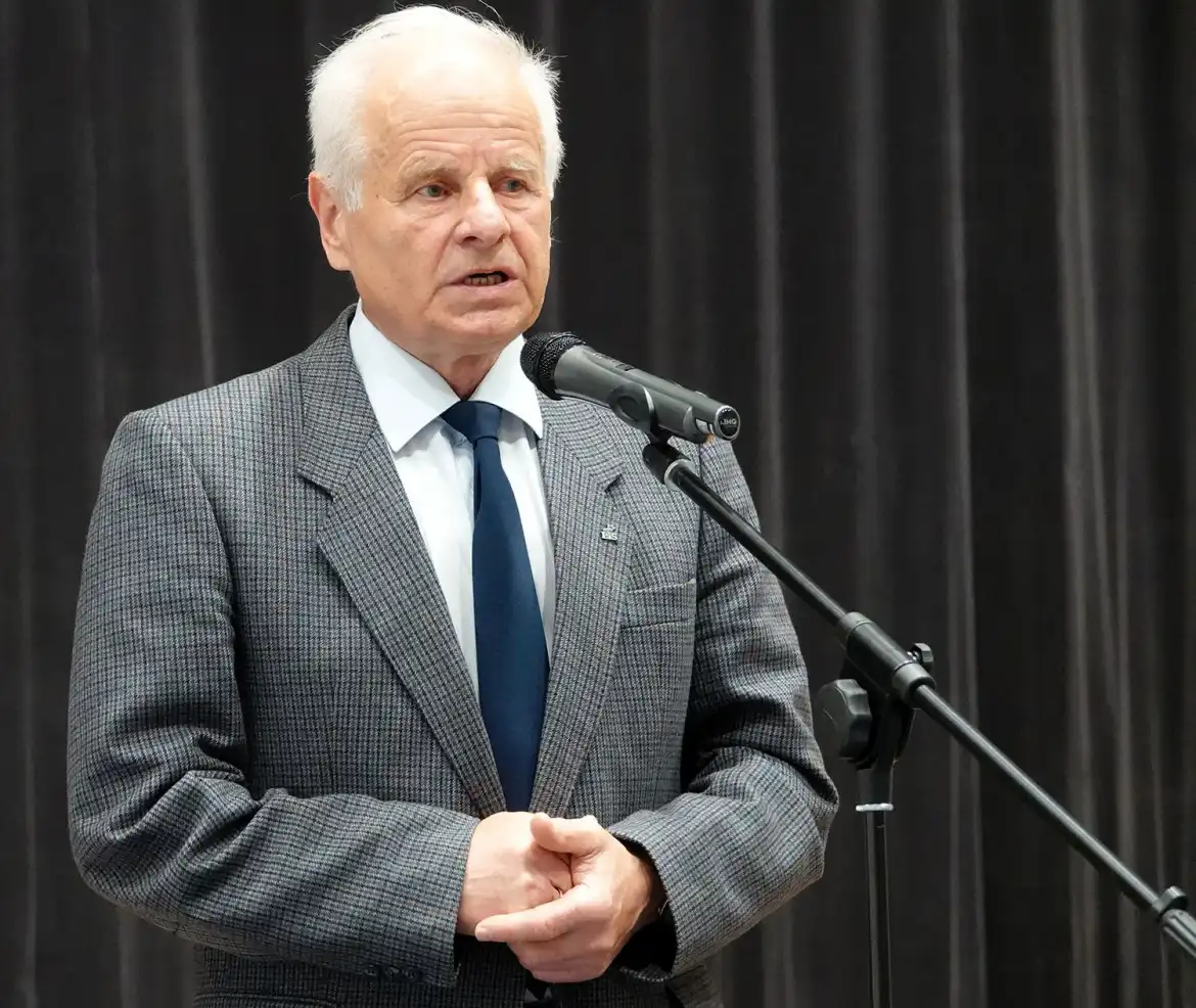 W szkołach powiatowych odbyło się uroczyste zakończenie roku szkolnego