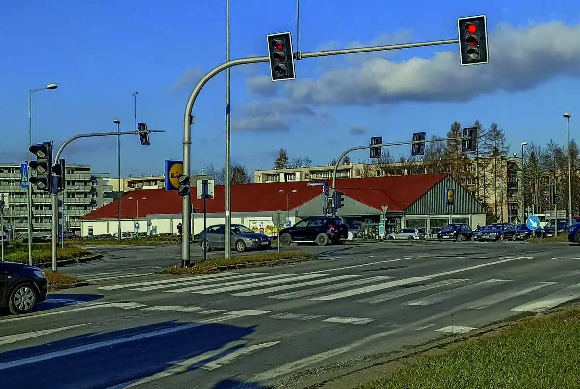 Od 7 marca utrudnienia w ruchu pieszym i kołowym w rejonie skrzyżowania ulic: Lwowska – Prażmowskiego - Nowochruślicka