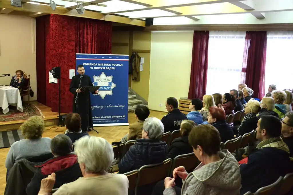 Sądeccy policjanci po raz drugi zorganizowali warsztaty dla seniorów