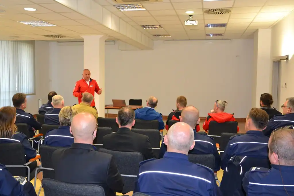 Sądecczyzna: Poszukiwali osób zaginionych. Za zaangażowanie podziękował im Komendant