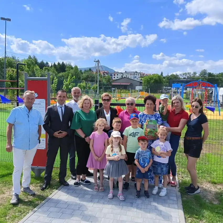 Nowa przestrzeń zabawy i integracji w Mszanie Dolnej