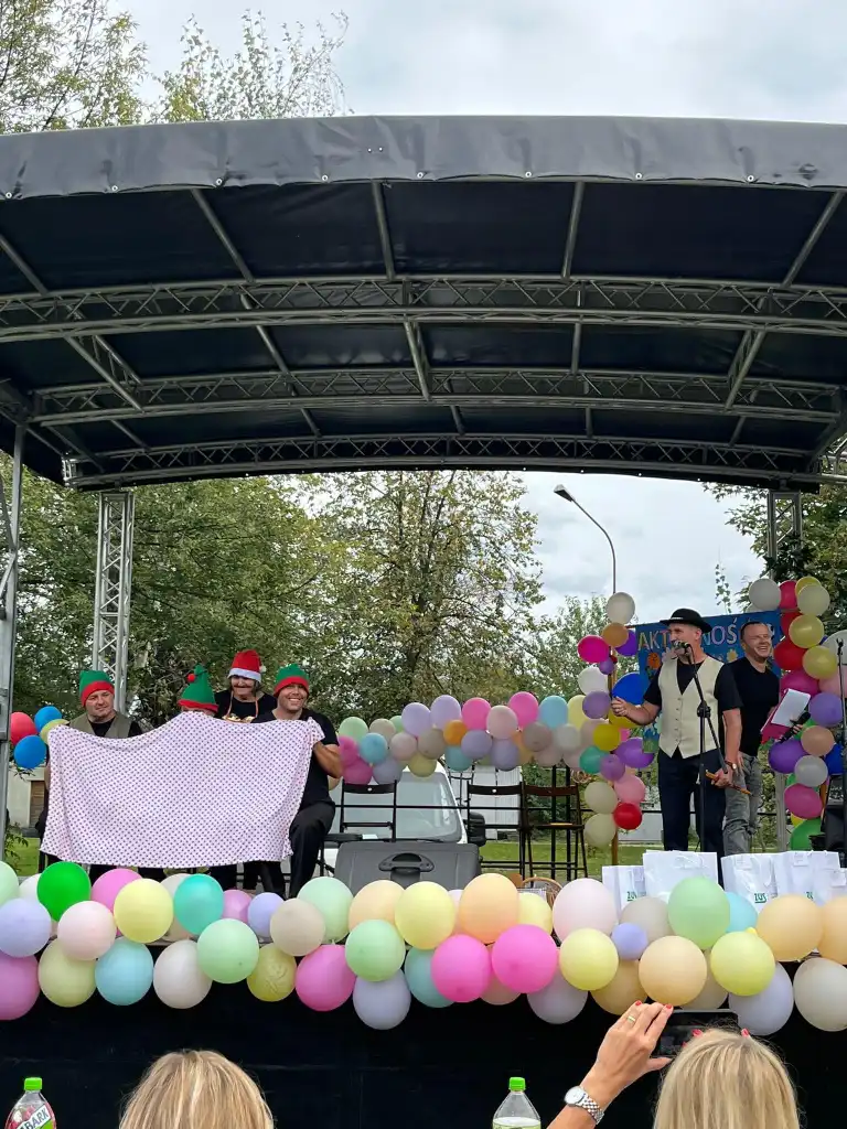 VI Festiwal 'Aktywność i Wiedza'. Integracja i radość osób niepełnosprawnych w Nowym Sączu pod patronatem Prezydenta Miasta