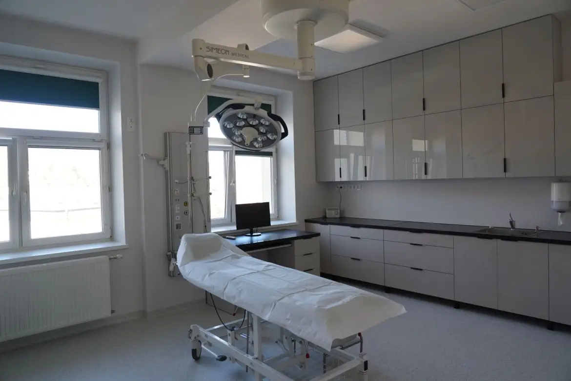 Ponad 1,6 mln zł na modernizację. Chirurgia w krynickim szpitalu po remoncie