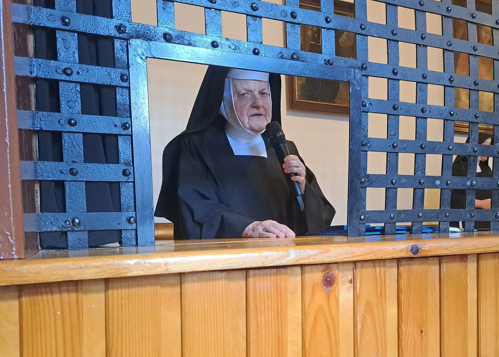 Historyczny moment w Starym Sączu. Uhonorowanie siostry Marii Teresy Izworskiej