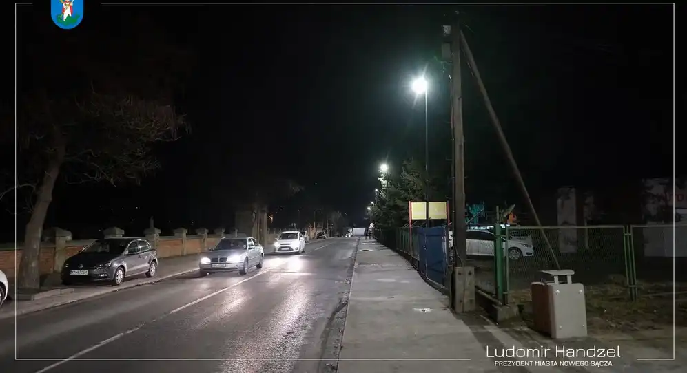 Nowy Sącz: Postępują prace przy modernizacji oświetlenia ulicznego