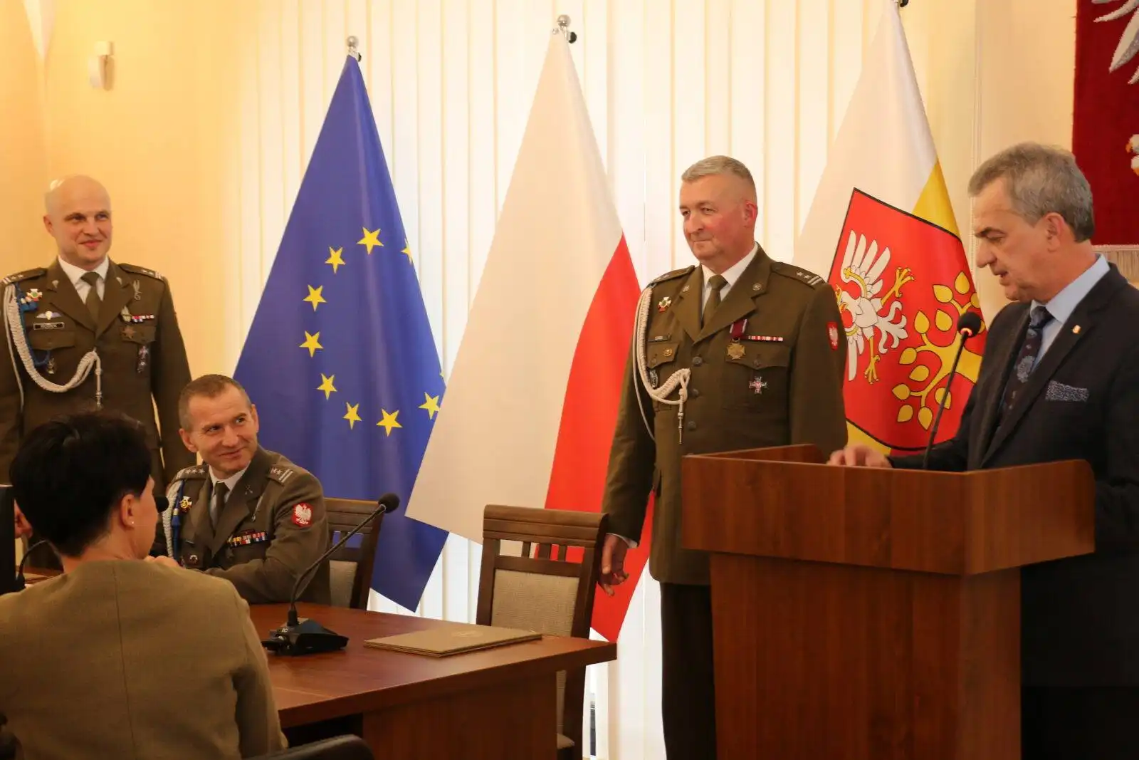 Zmiana Dowódcy w 114 Batalionie Lekkiej Piechoty w Limanowej