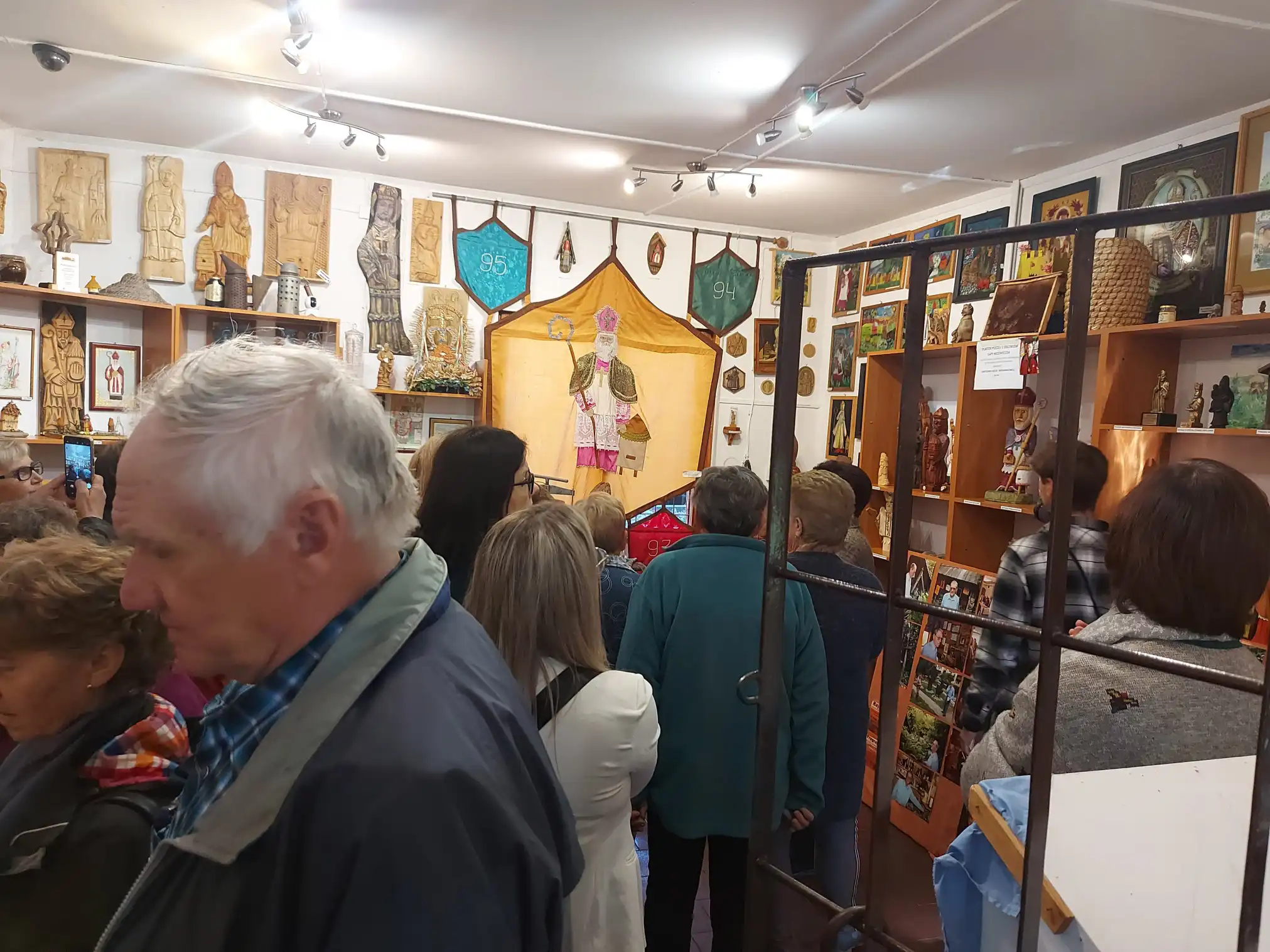 Stowarzyszeni dla Sądeckiej Ziemi z dofinansowaniem do projektu „Czym Małopolska Pszczoła może zachwycić seniora?”