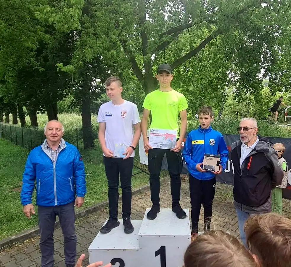 Starosta nowosądecki pogratulował młodym kajakarzom