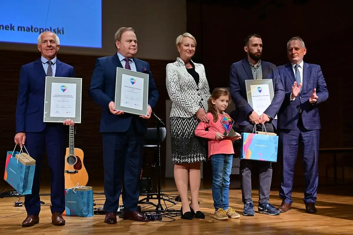 Zwycięzcy i wyróżnieni w tegorocznym konkursie Turystyczne Skarby Małopolski nagrodzeni