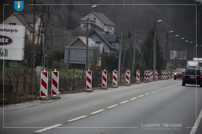 Nowy Sącz: Trwa budowa chodnika i ścieżki rowerowej przy ul. Lwowskiej
