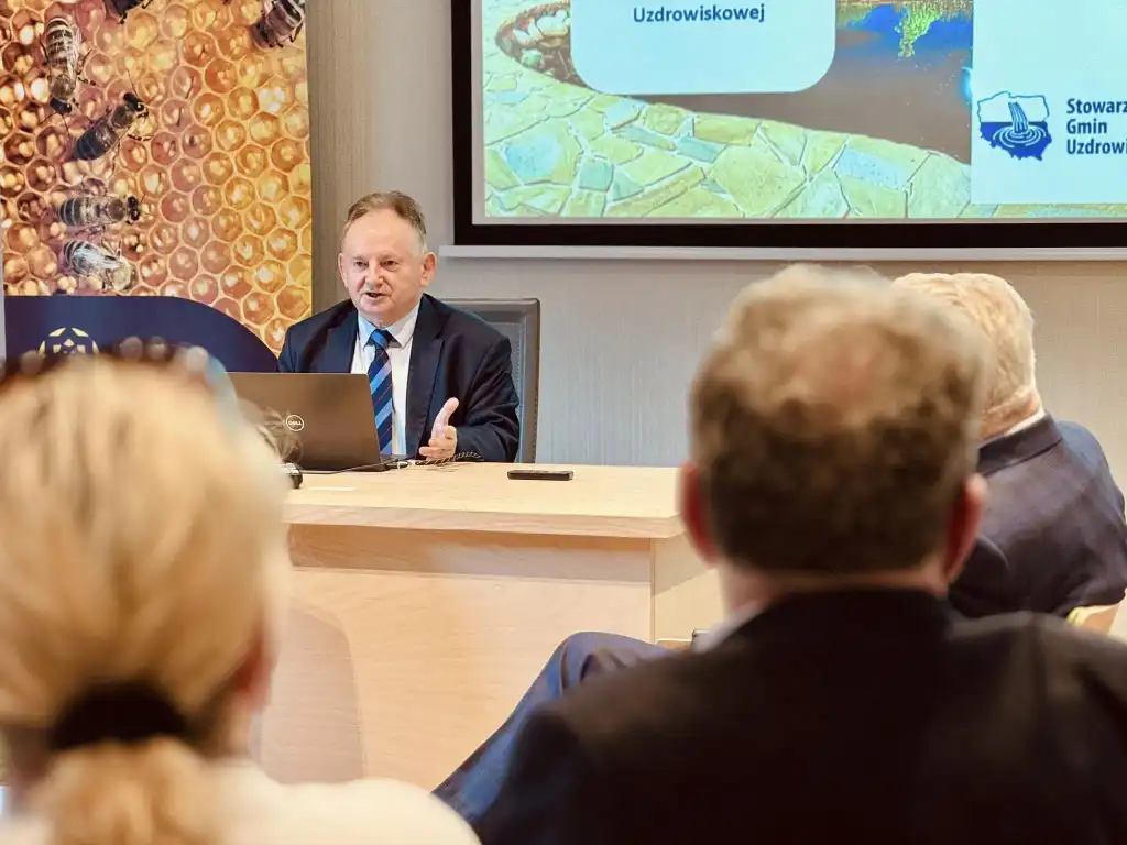 Przyszłość polskich uzdrowisk w centrum uwagi. Posiedzenie Parlamentarnego Zespołu w Łabowej