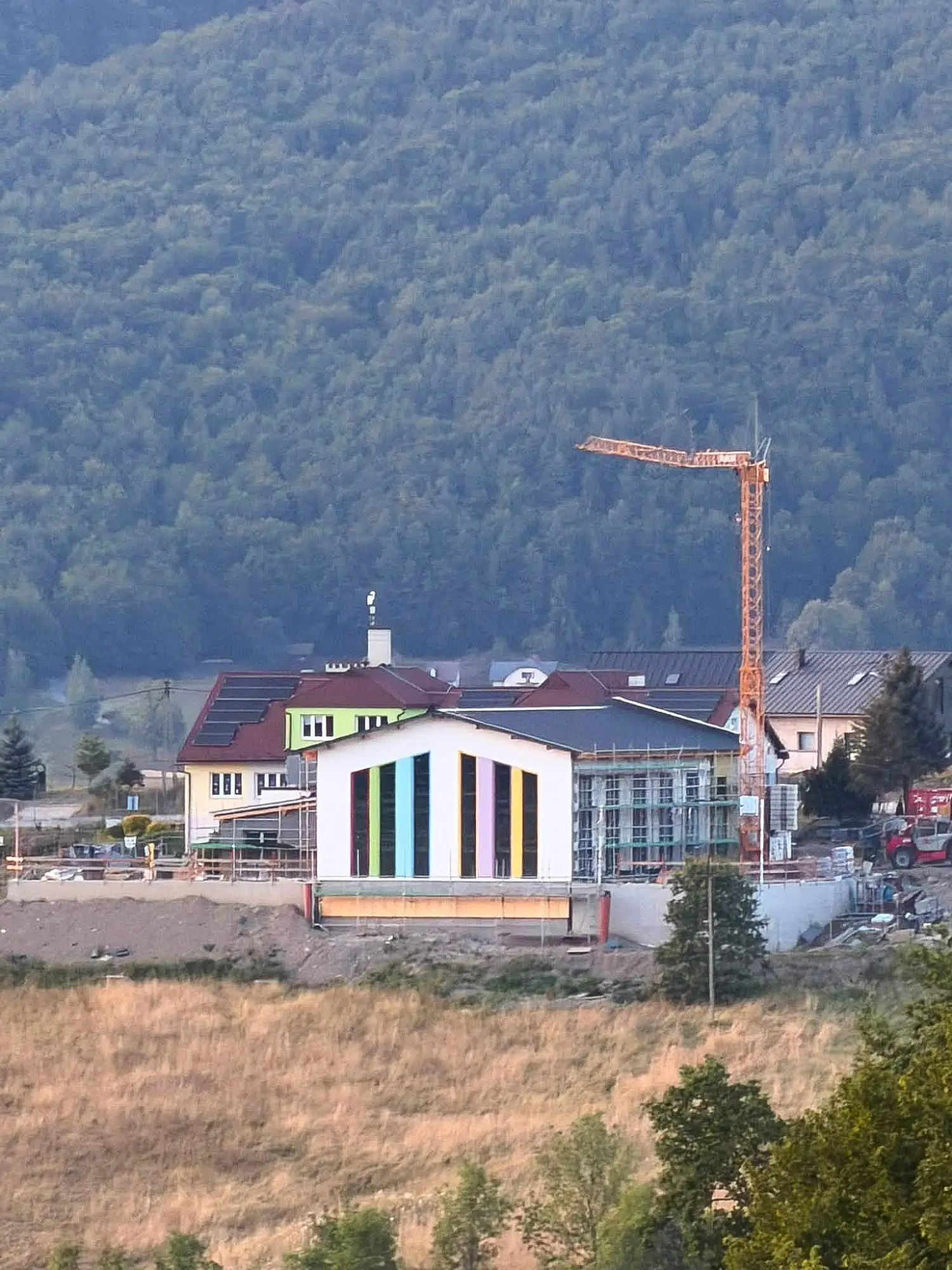 Nowa sala przy szkole w Krasnem Potockiem. Inwestycja nabiera kształtów