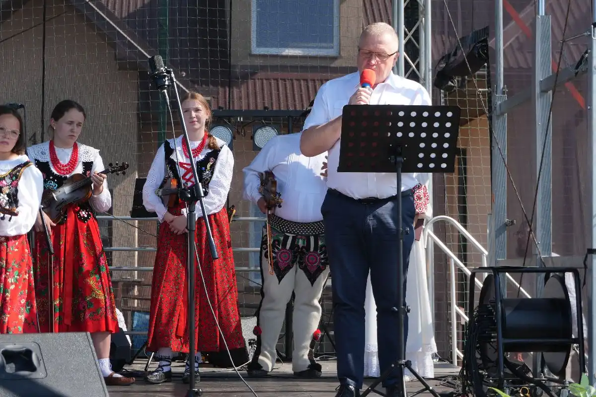 Radosne święto plonów. Mieszkańcy Gminy Sękowa dziękowali za urodzaj