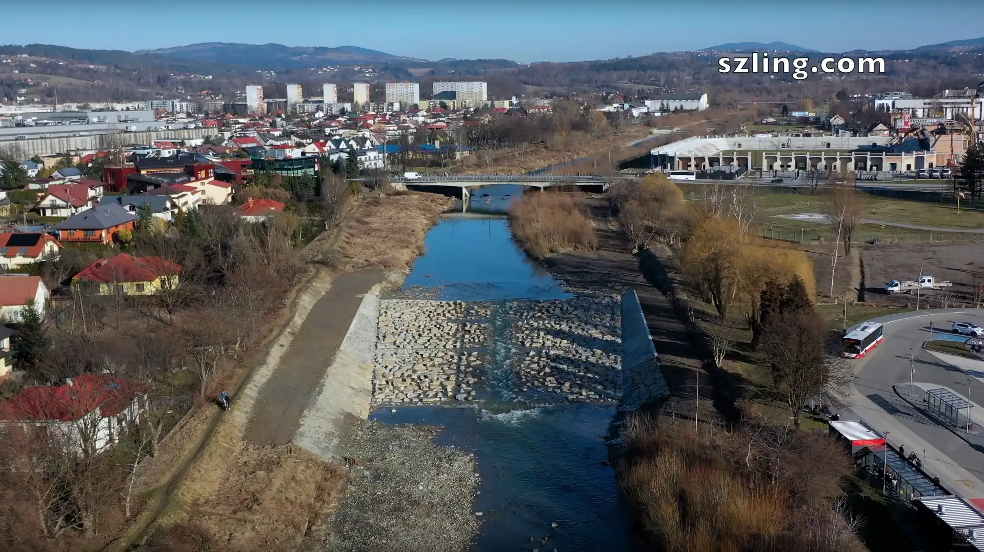 Nowe przepławki w Nowym Sączu – Wody Polskie renaturyzują Kamienicę Nawojowską