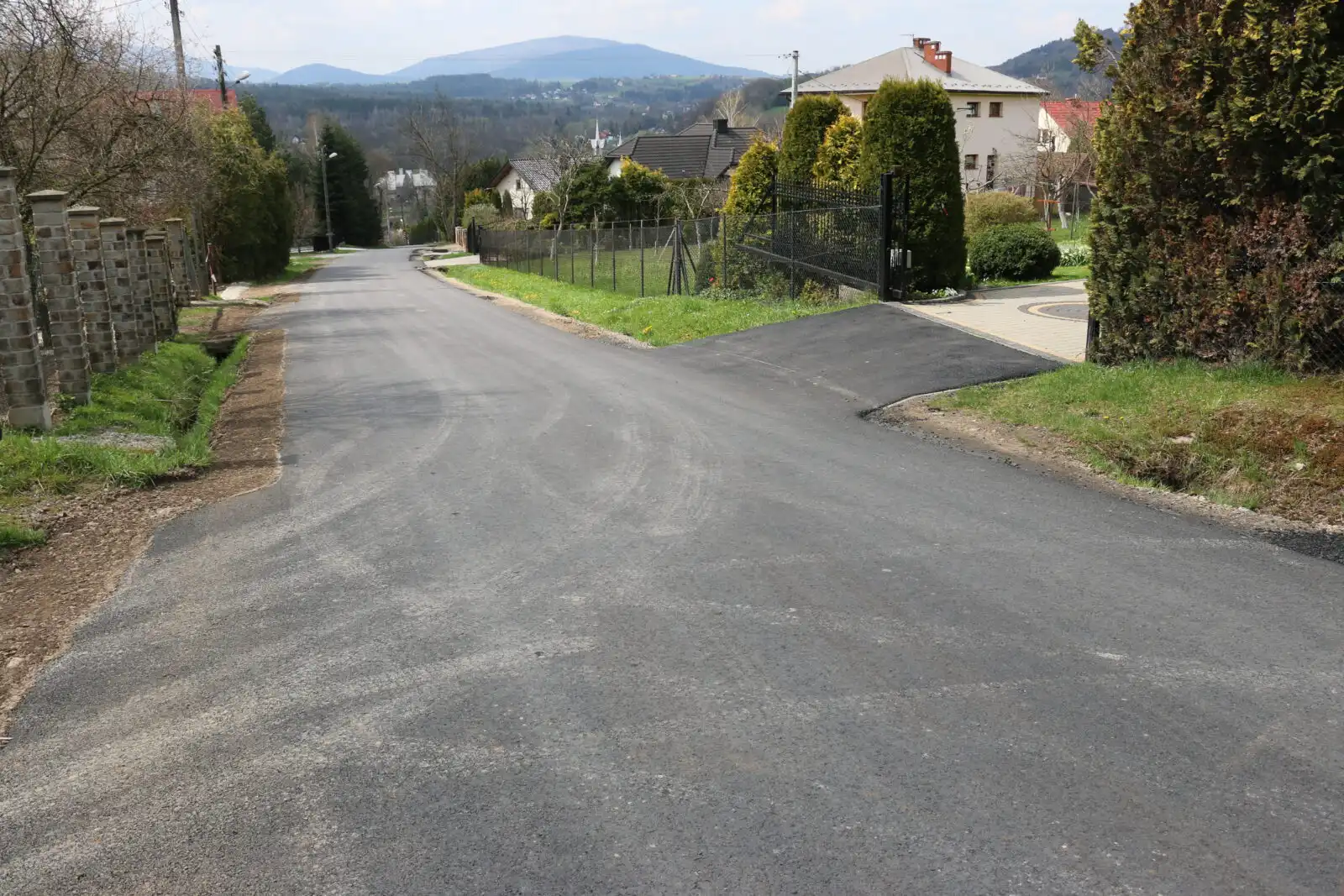 Limanowa: Na terenie miasta trwają remonty dróg