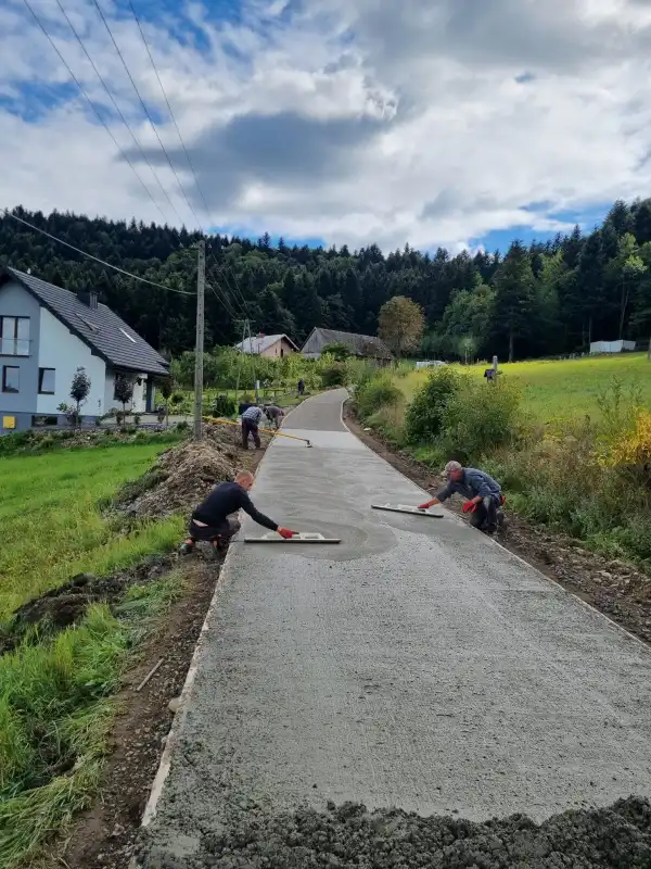 W Gminie Korzenna rozpoczęła się kolejna inwestycja drogowa