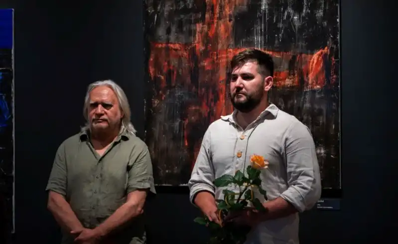 W Galerii Sztuki Współczesnej BWA SOKÓŁ otwarto wystawę „Adrian Prykop. Materialny i duchowy”