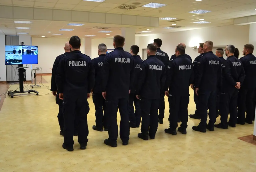 Sądeccy policjanci podnoszą kwalifikacje. Ruszył kurs aspirancki