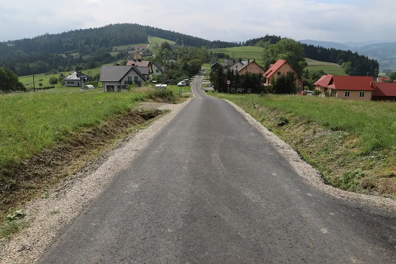 Gmina Limanowa: Dobiegła końca realizacja jednej z inwestycji drogowych