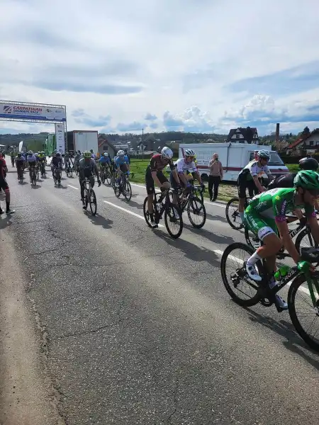 Policjanci zabezpieczali Karpacki Wyścig Kurierów