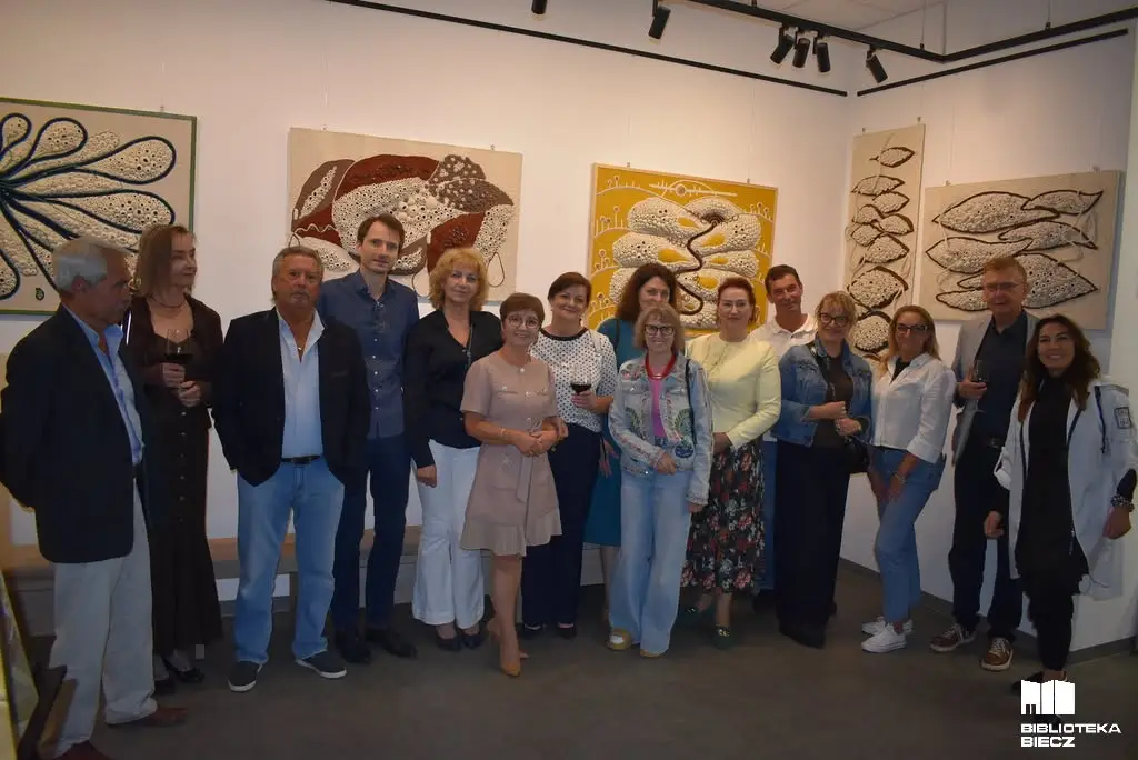 Sztuka z rzeczy, które inni by wyrzucili. „Artystyczny Miszmasz” w Bieczu