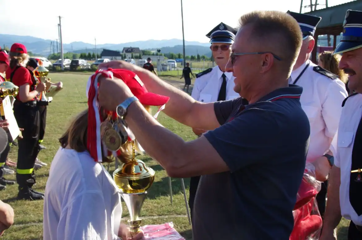 VIII Powiatowe Zawody Sportowo-Pożarnicze w Podegrodziu