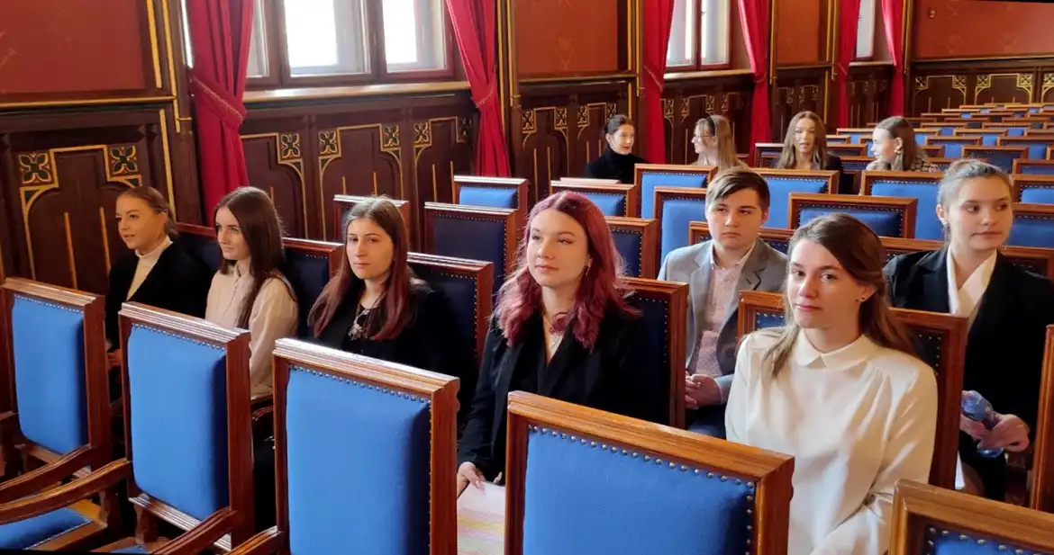 Uczennica LO w Starym Sączu w finale Ogólnopolskiego Konkursu Krasomówczego