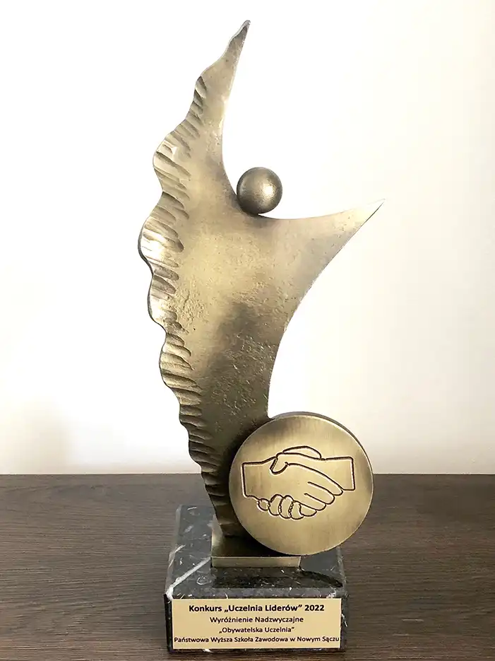 PWSZ Uczelnią Liderów 2022 z wyróżnieniem