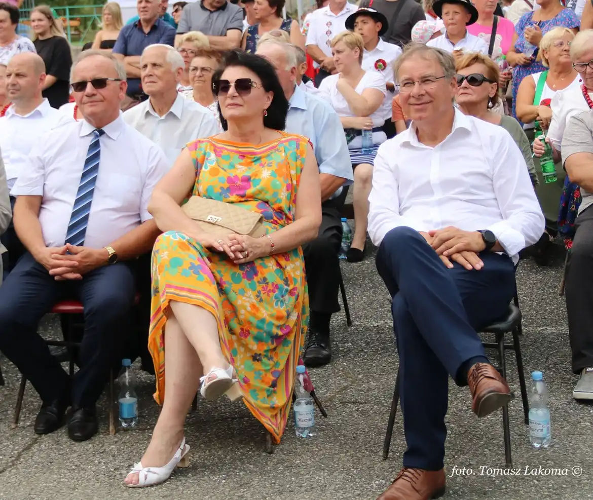 Gminne dożynki w Tyliczu i wyróżnienia dla „Jarzębinek”