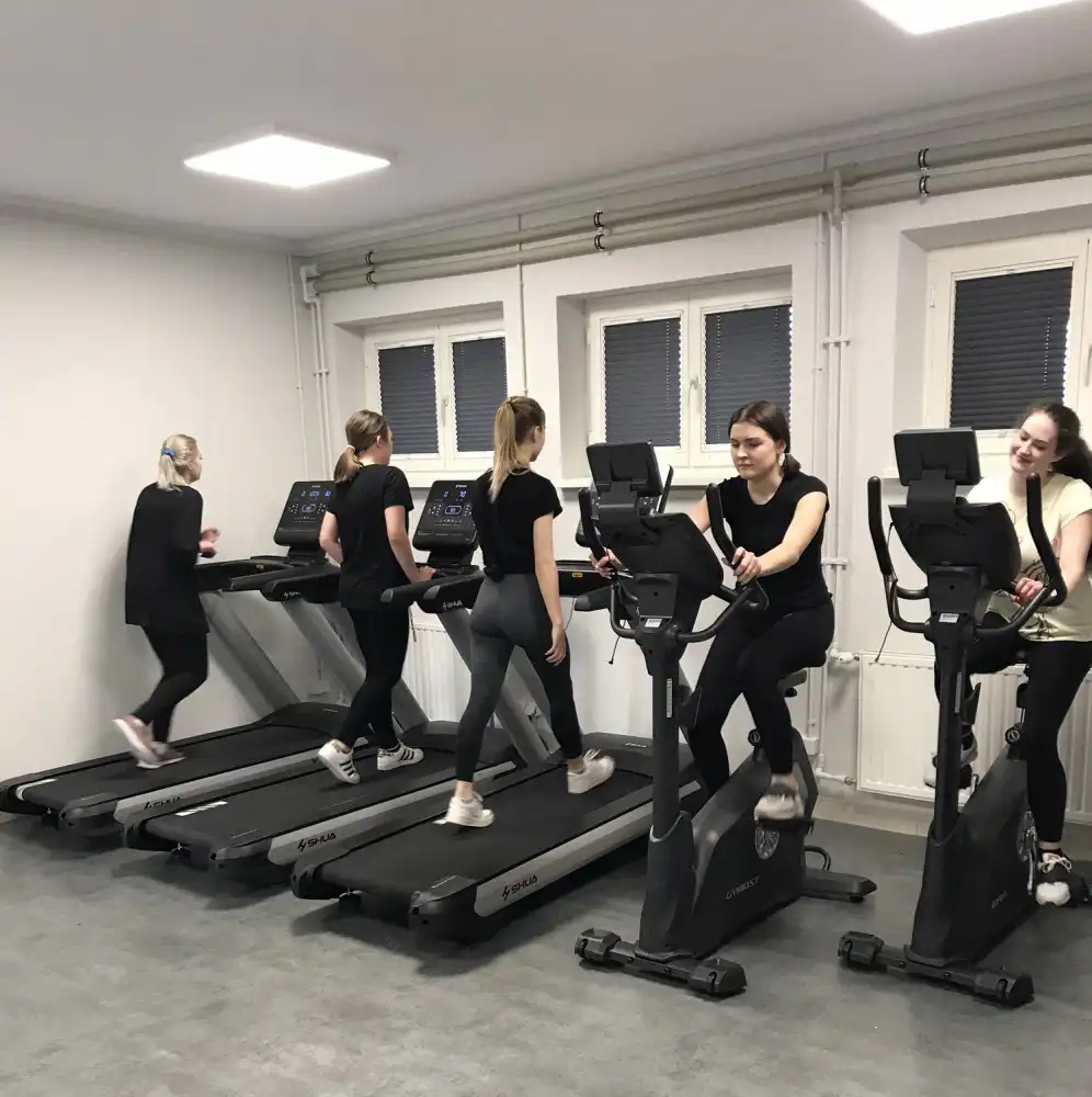 Zespół Szkół w Starym Sączu wzbogacił się o nową siłownię