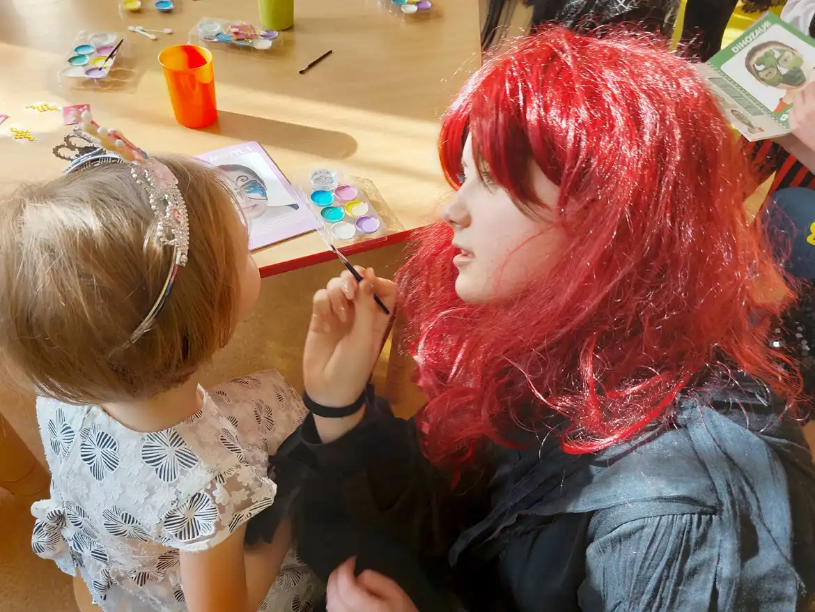 Uczniowie ZS w Starym Sączu zorganizowali zajęcia z animacji dla przedszkolaków