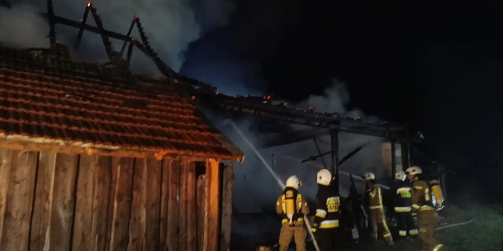 Pożar w Woli Piskulinie. Spłonął budynek gospodarczy