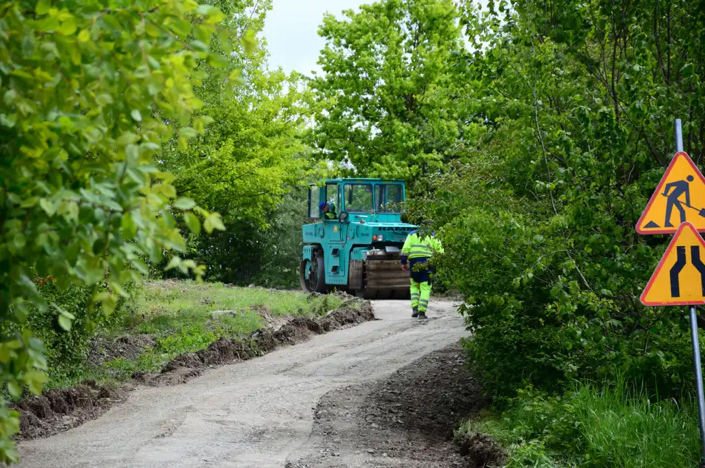 Chomranice: Ruszył remont drogi gminnej Małe Podchełmie