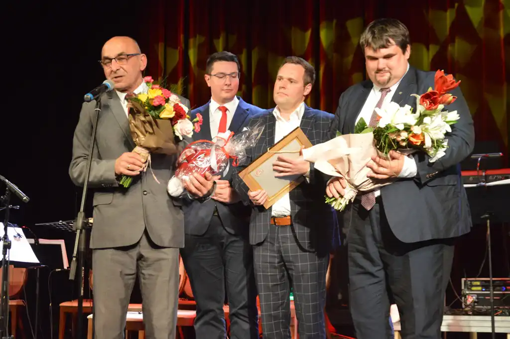 W Kinie Sokół świętowano Gminny Dzień Seniora i 5-lecie Fundacji Rozwoju Sądecczyzny