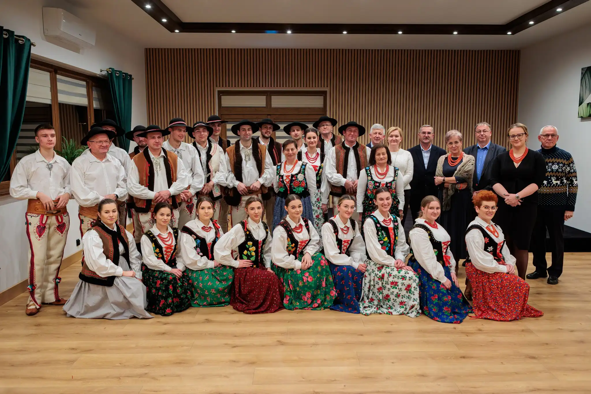 „Otwórz okno na kulturę!”. Nowe płyty z muzyką regionalną w Gminie Słopnice