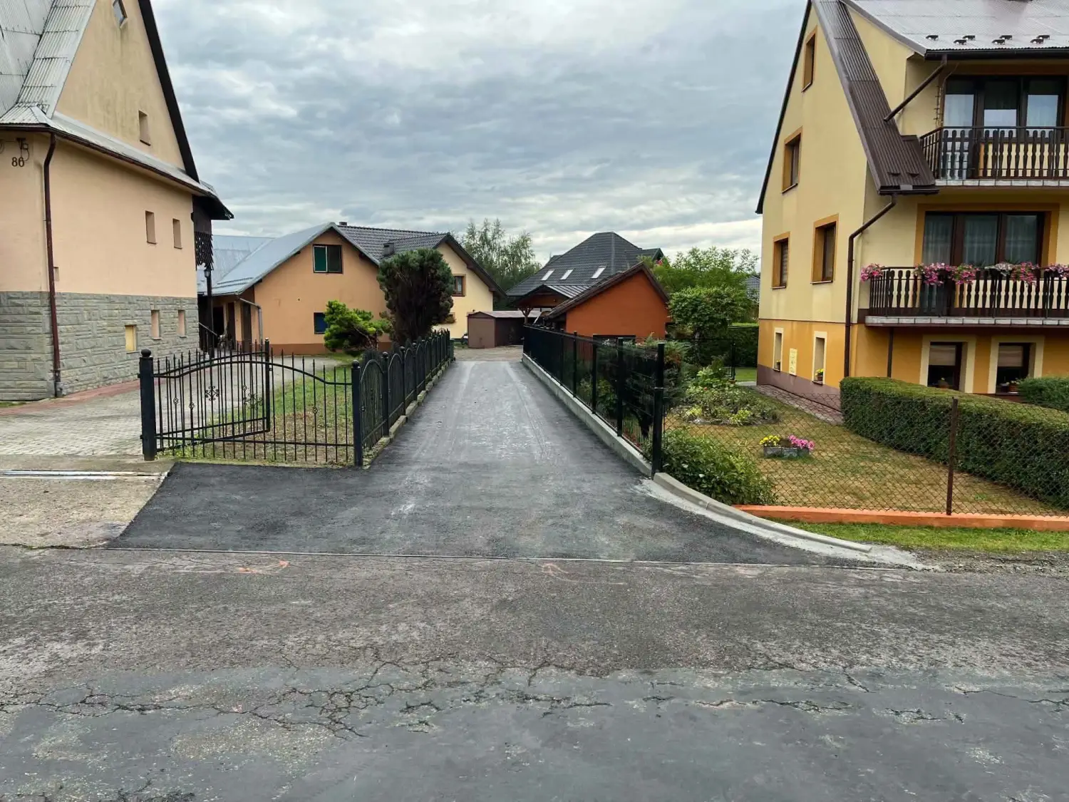 W gminie Stary Sącz sporo się dzieje. Kolejne drogi idą do remontu