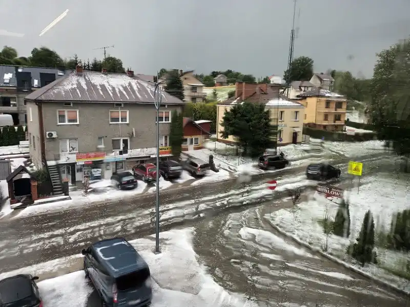 Potężne gradobicie nad Gminą Korzenna