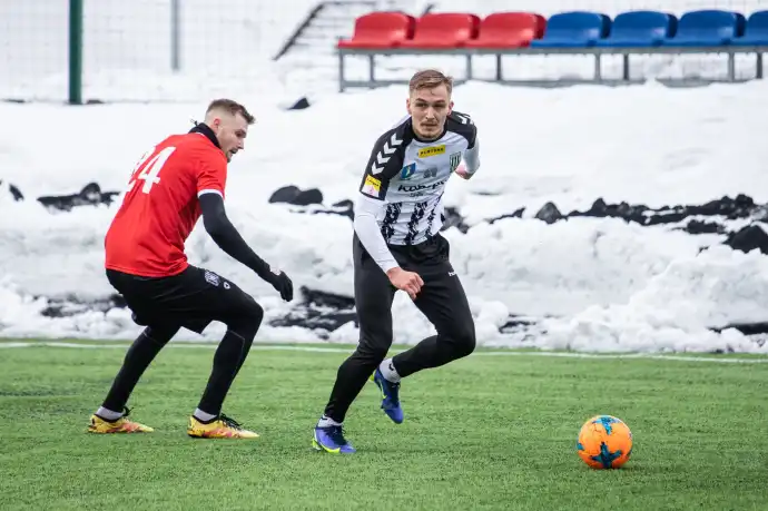 Czwarta gra kontrolna zespołu Sandecji i wygrana ligowego rywala - Resovii Rzeszów