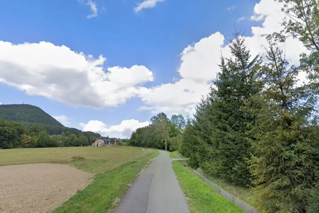 Droga gminna Małe Podchełmie doczeka się remontu. Wybrano wykonawcę