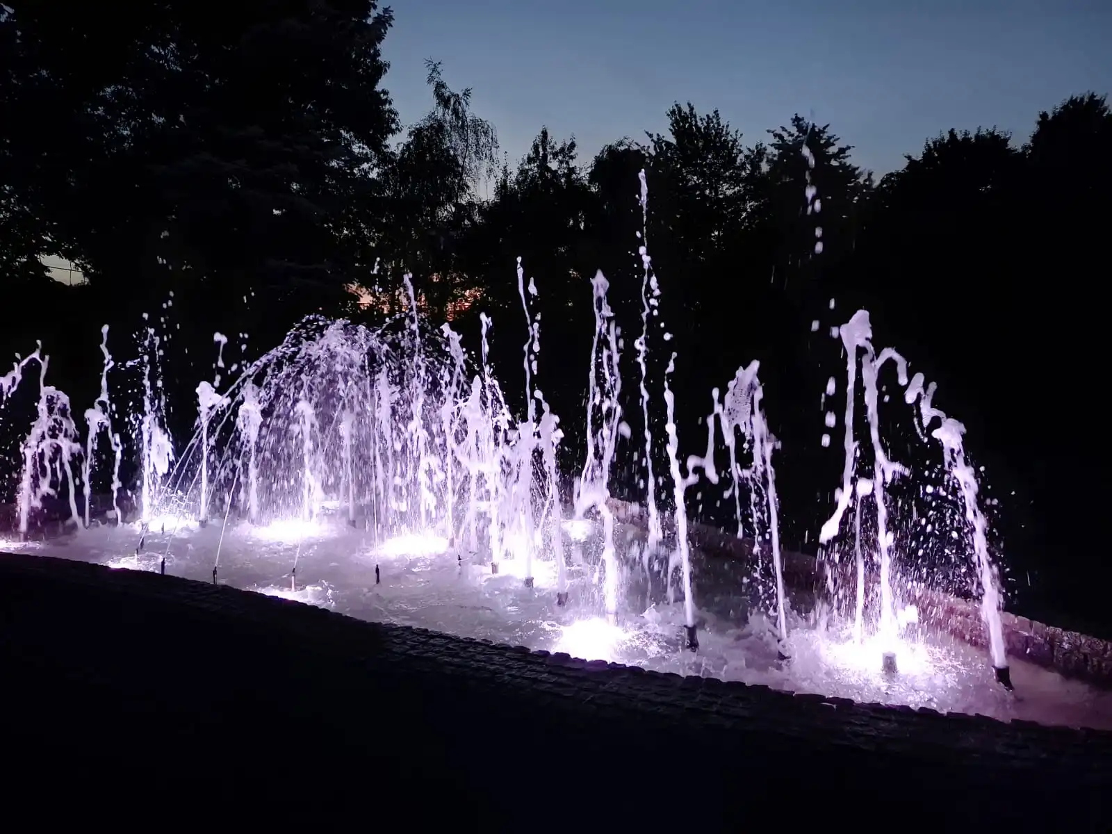 Fontanna jak z bajki. Stary Sącz ma nową atrakcję